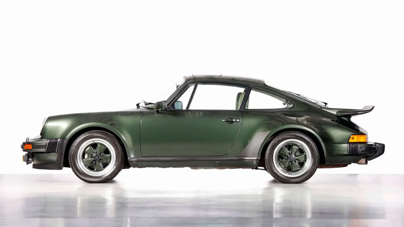 Porsche 911 Turbo 1973 года