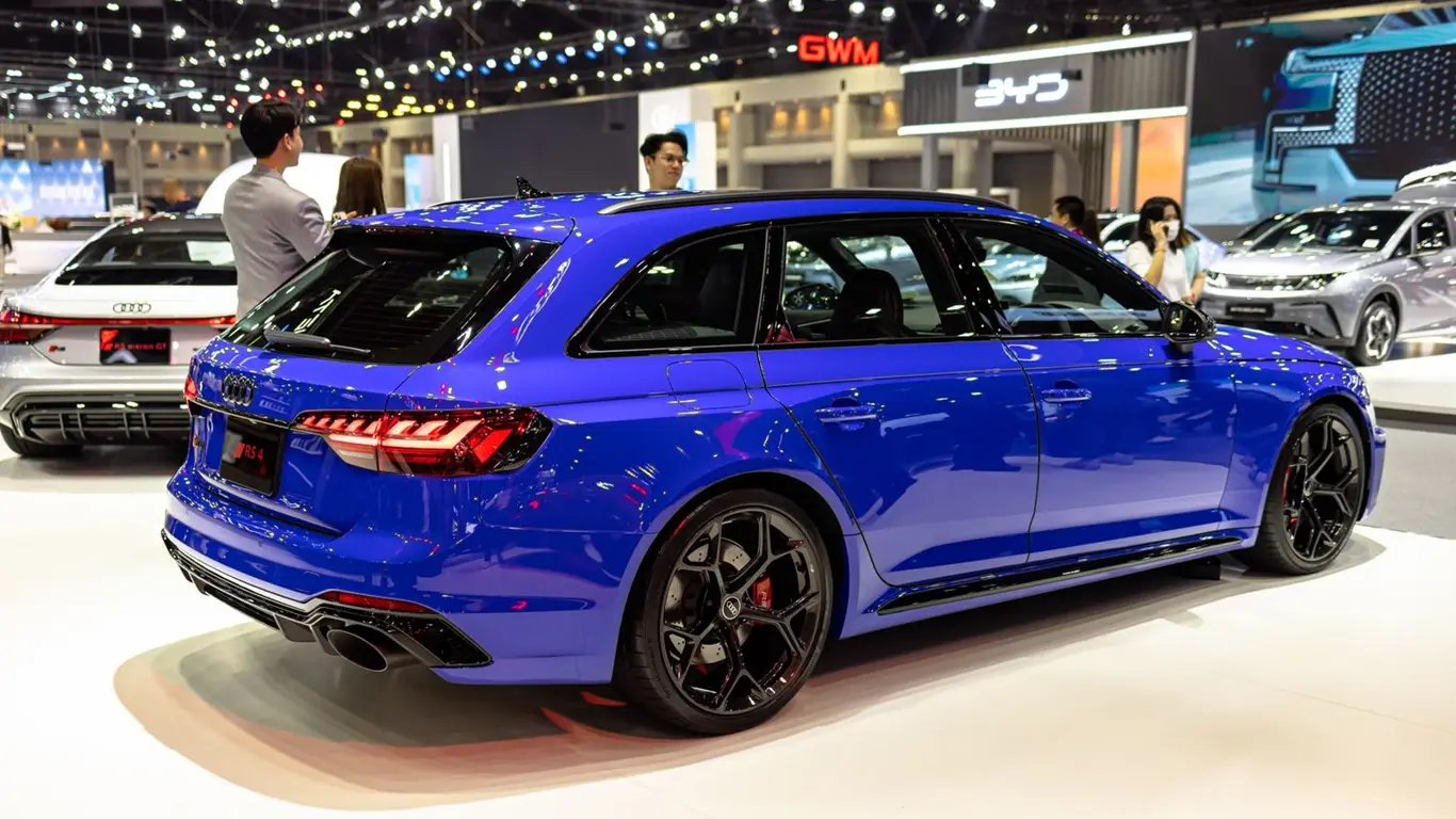 Audi RS 4 Avant Competition