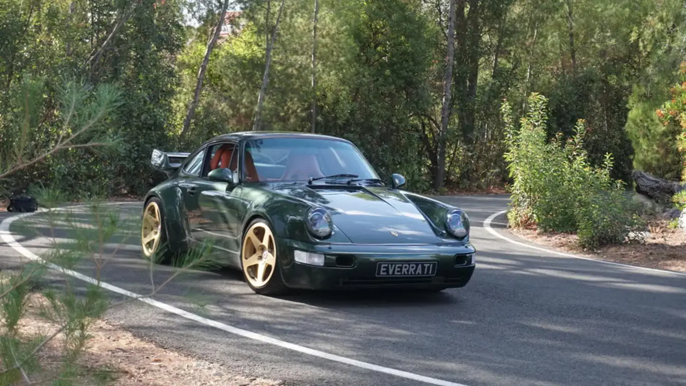 Everatti 964 911