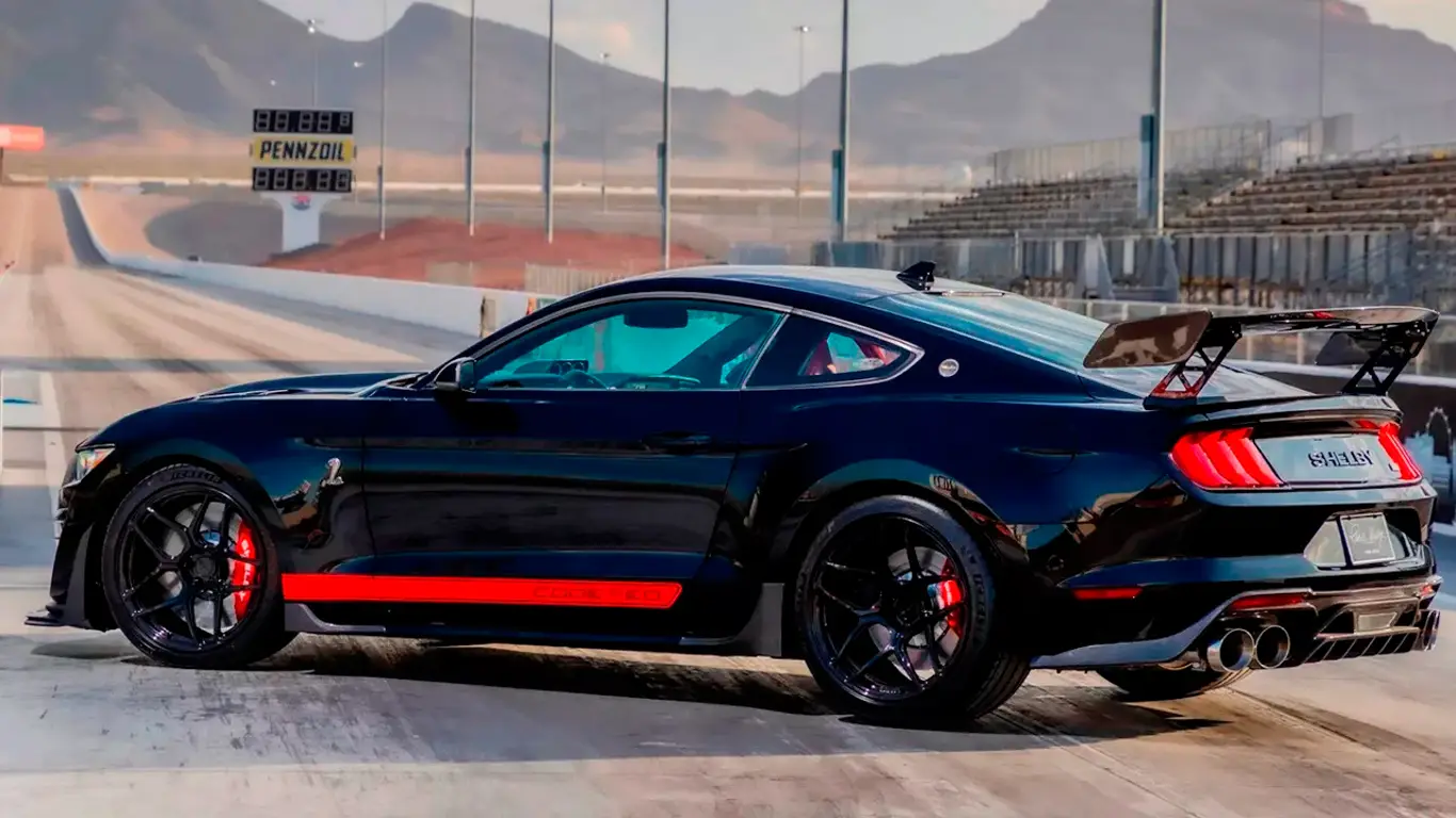 Shelby GT500 Code Red