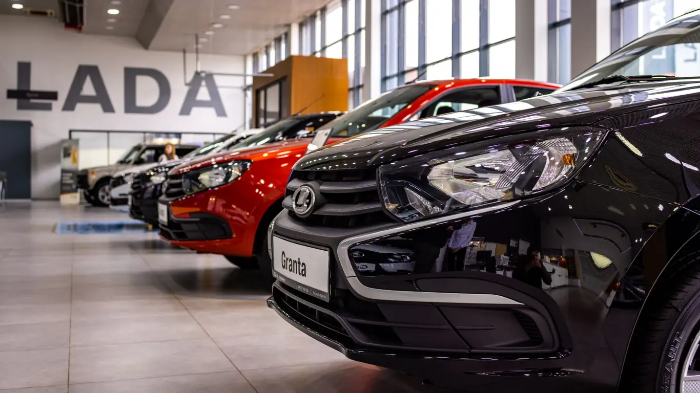 Новогодняя распродажа АвтоВАЗа: какие скидки получили модели LADA