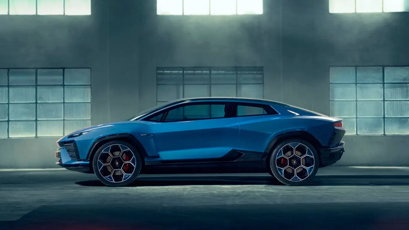 Lamborghini на пути к электрификации: первый EV с эмоциями суперкара