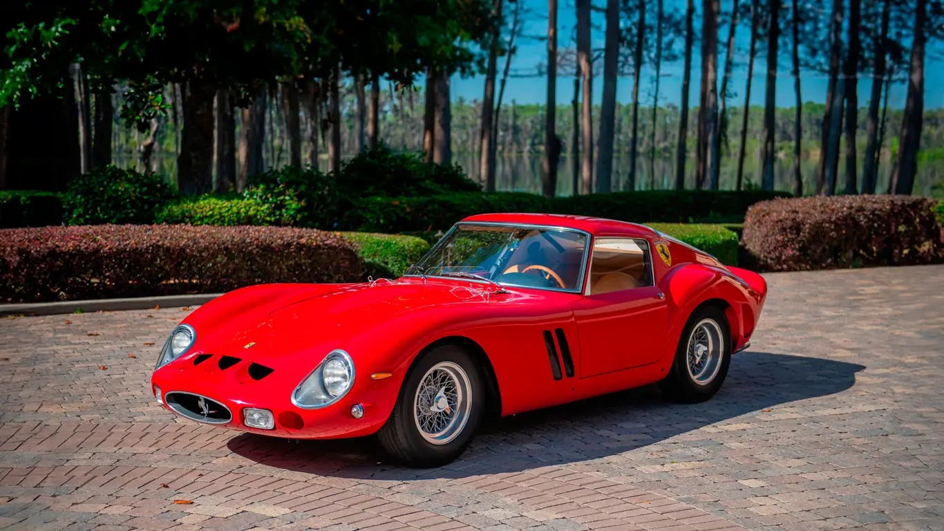 Легендарный Ferrari 250 GTO выставлен на продажу: шедевр для избранных