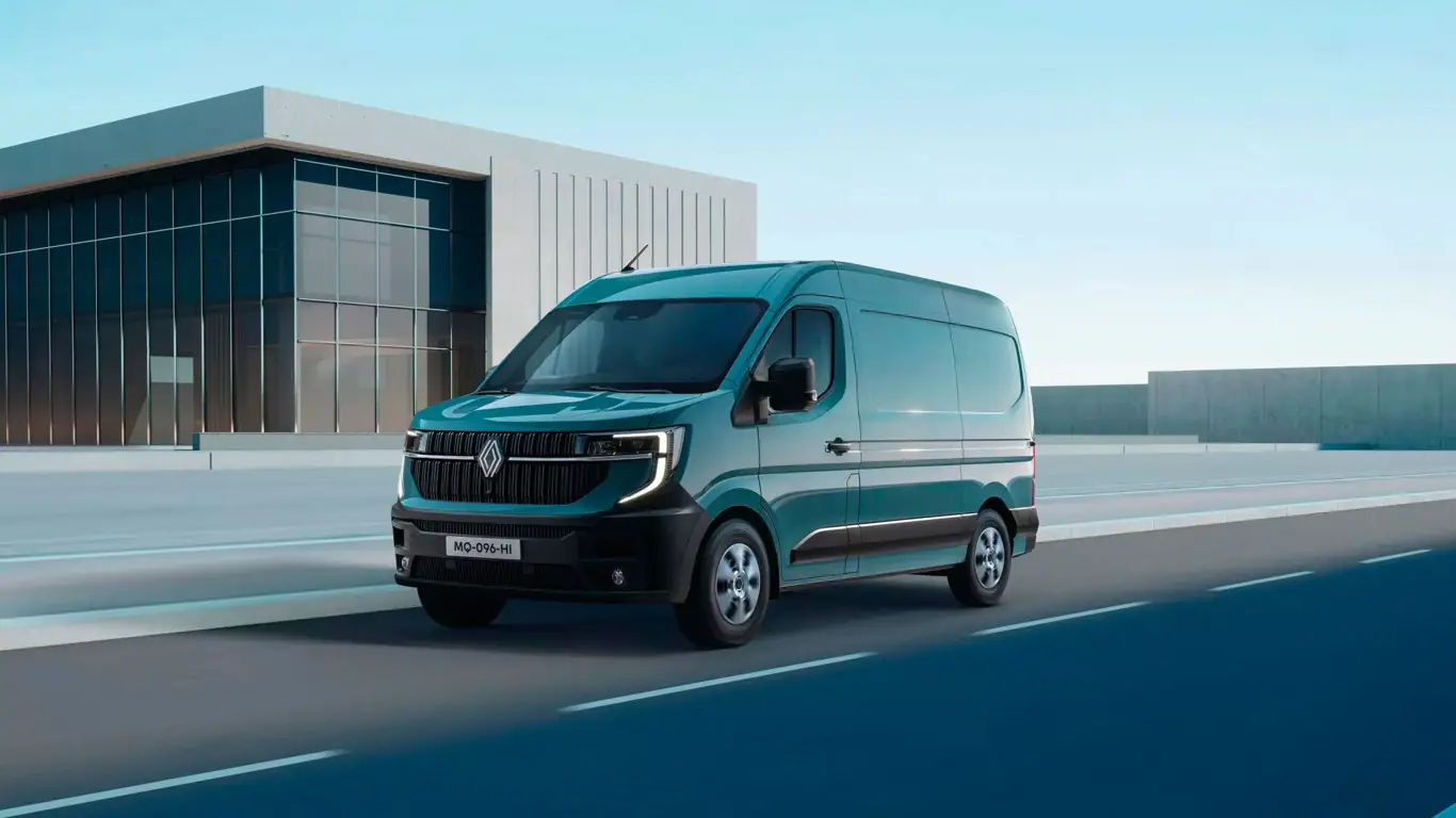 Renault Master мастерски обходит конкурентов