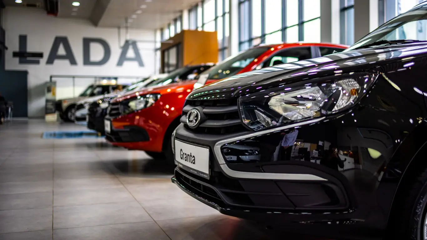 АвтоВАЗ начал отзывать Lada Vesta из-за найденной неисправности подушек  безопасности